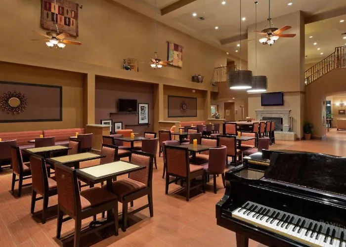 Hotel Hampton & Phoenix-goodyear 3*