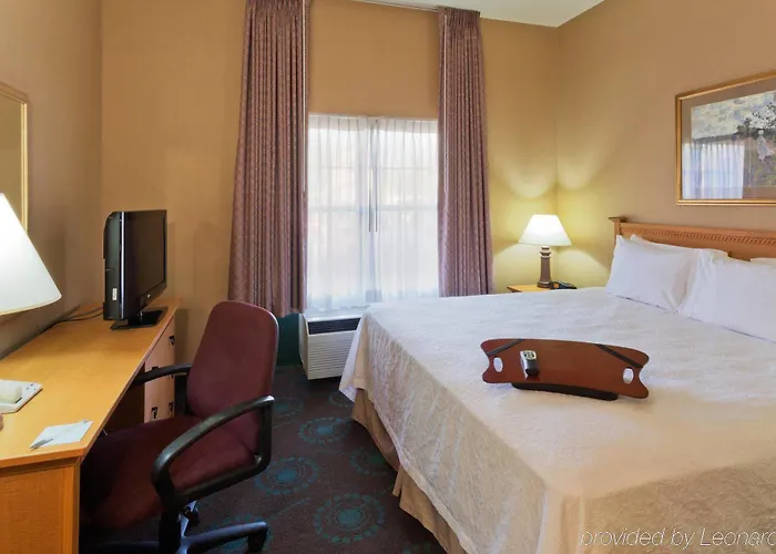 Hampton & Phoenix-goodyear 3* Goodyear